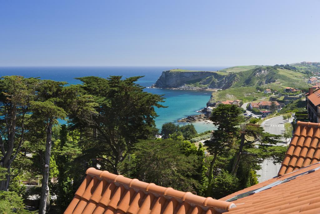 Apartamentos Mar Comillas Exteriör bild