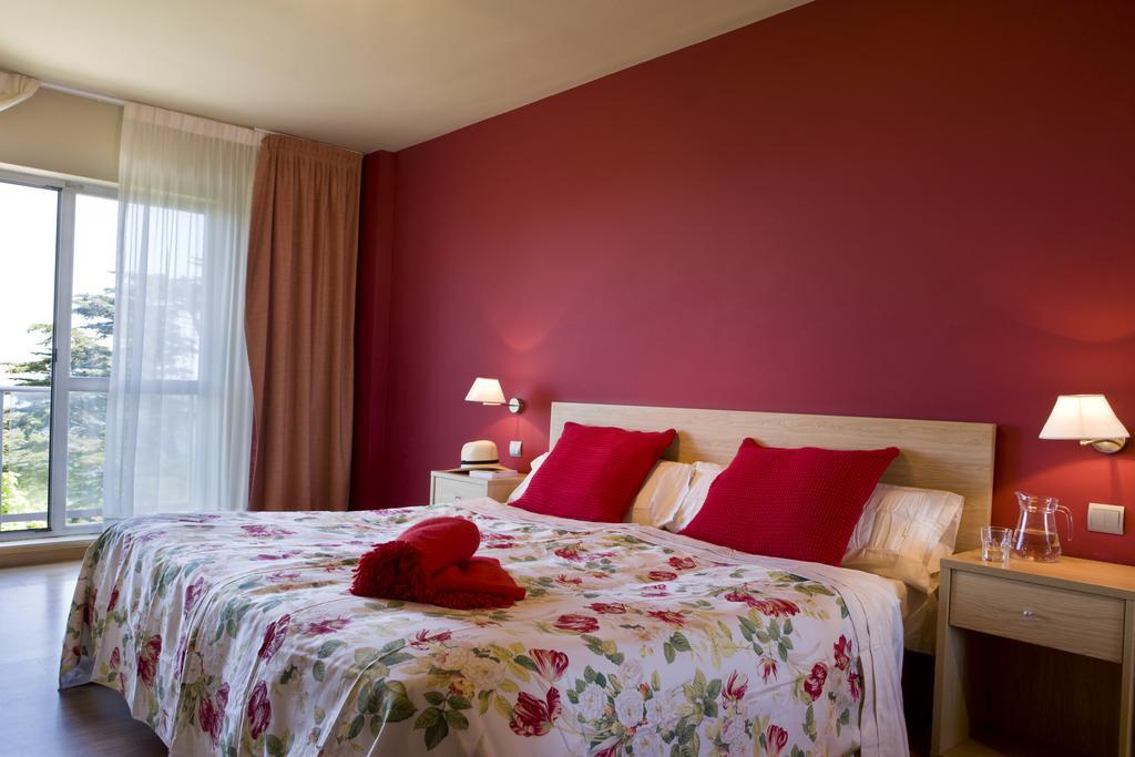 Apartamentos Mar Comillas Exteriör bild