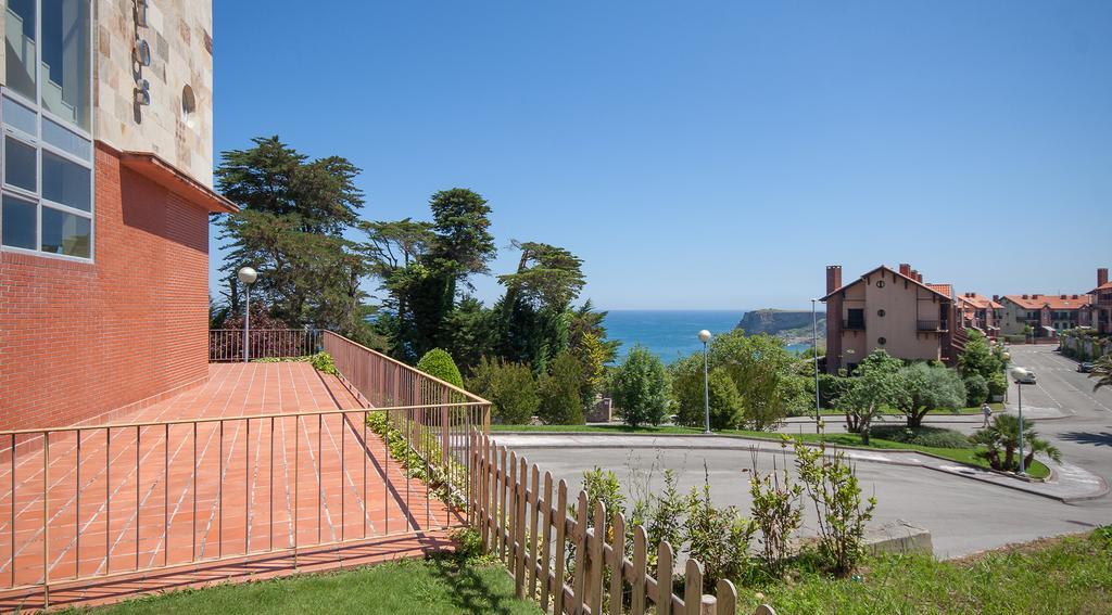 Apartamentos Mar Comillas Exteriör bild