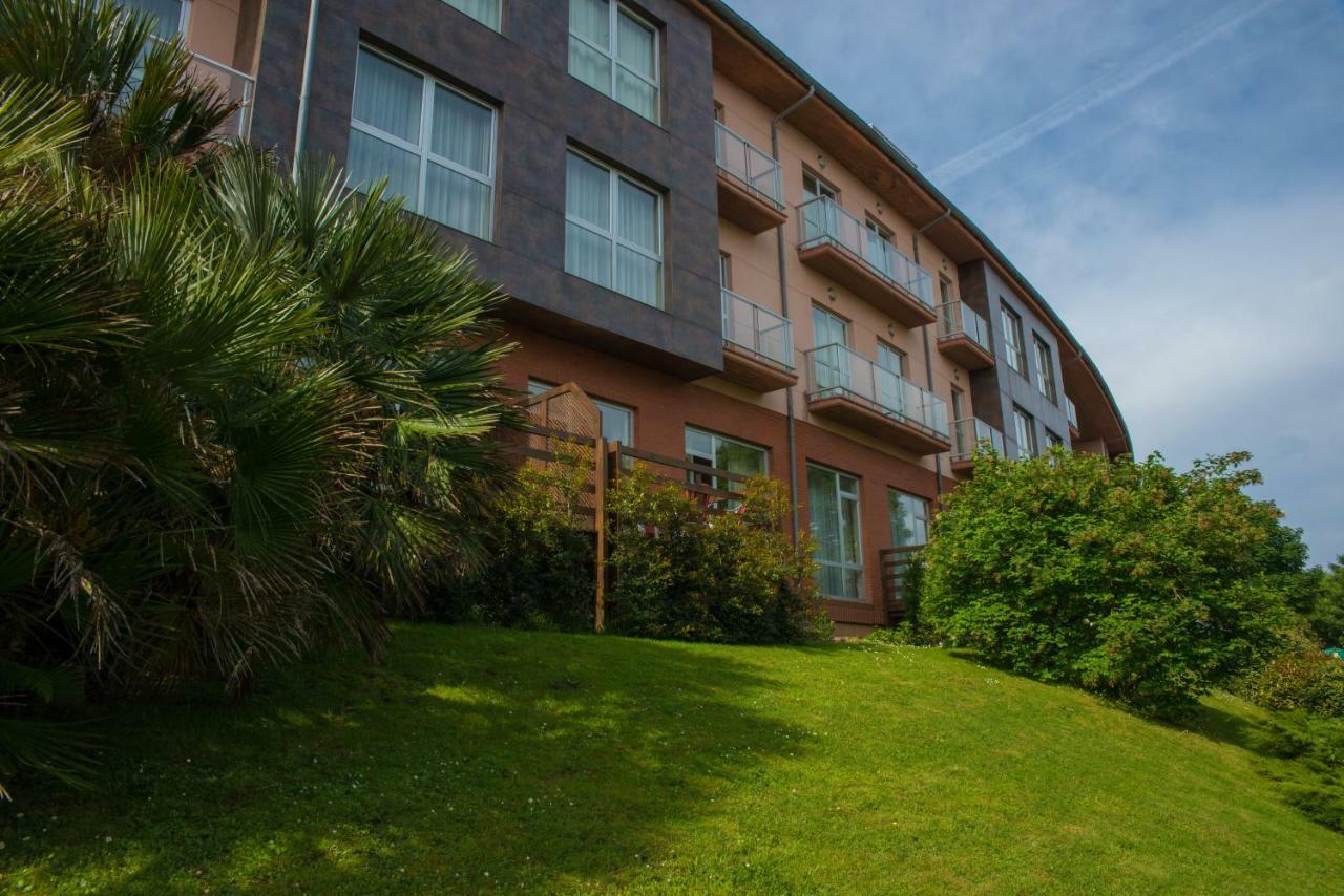 Apartamentos Mar Comillas Exteriör bild